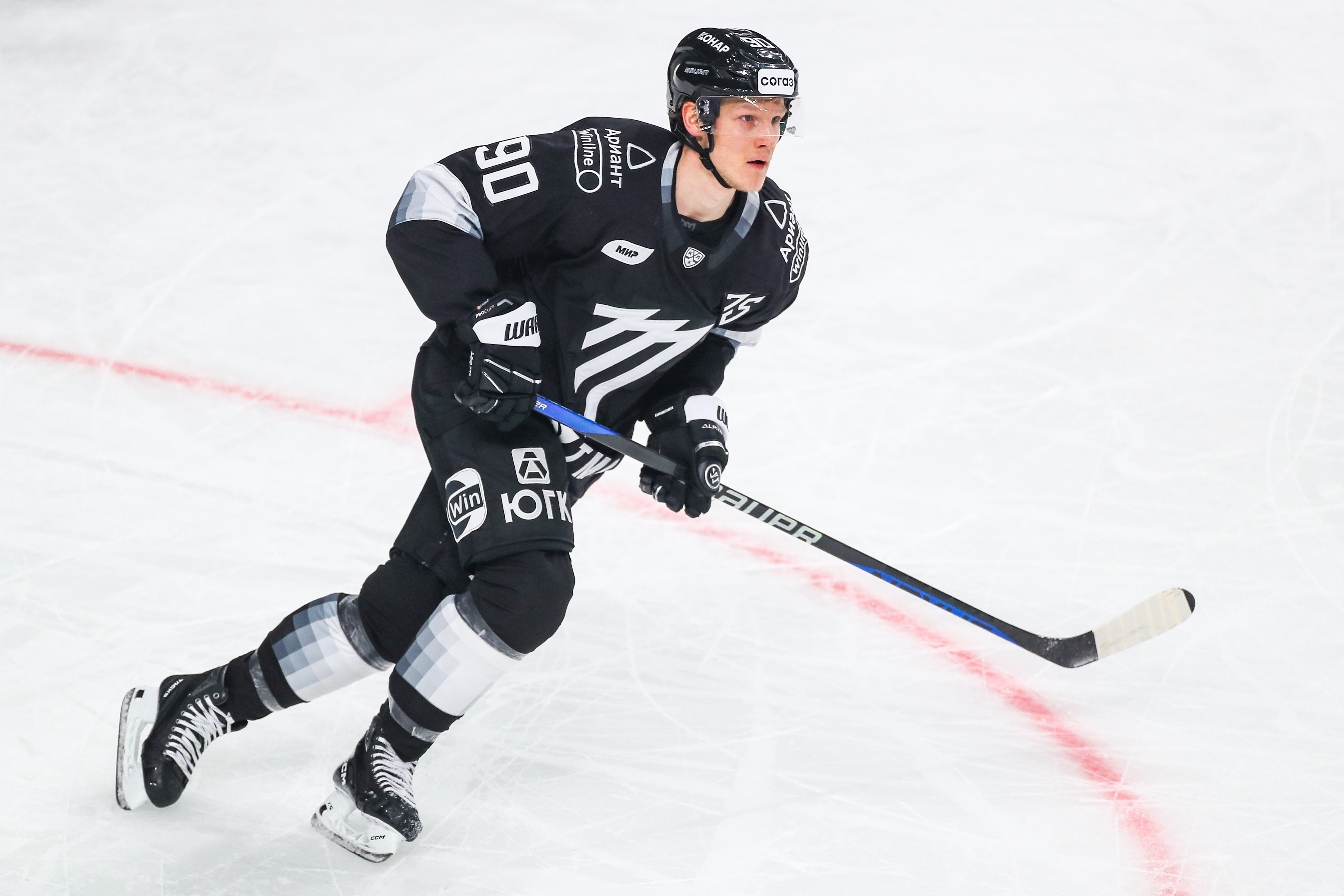 Сошников хоккеист трактор. Где играет сошников. Где играет сошников. Сошников салават юлаев. Где играет сошников.