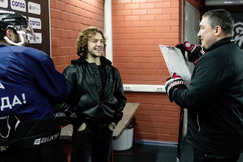 Артемий Панарин побывал на тренировке «Трактора» 