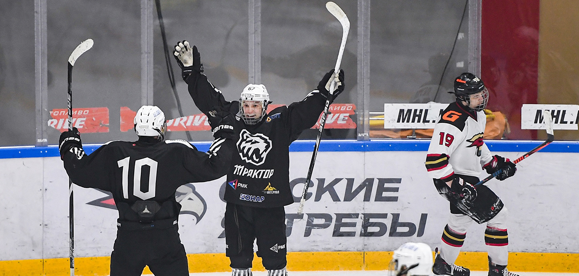 «Трактор-2003» стартовал с победы в финале «Первенства Юниорской хоккейной лиги»