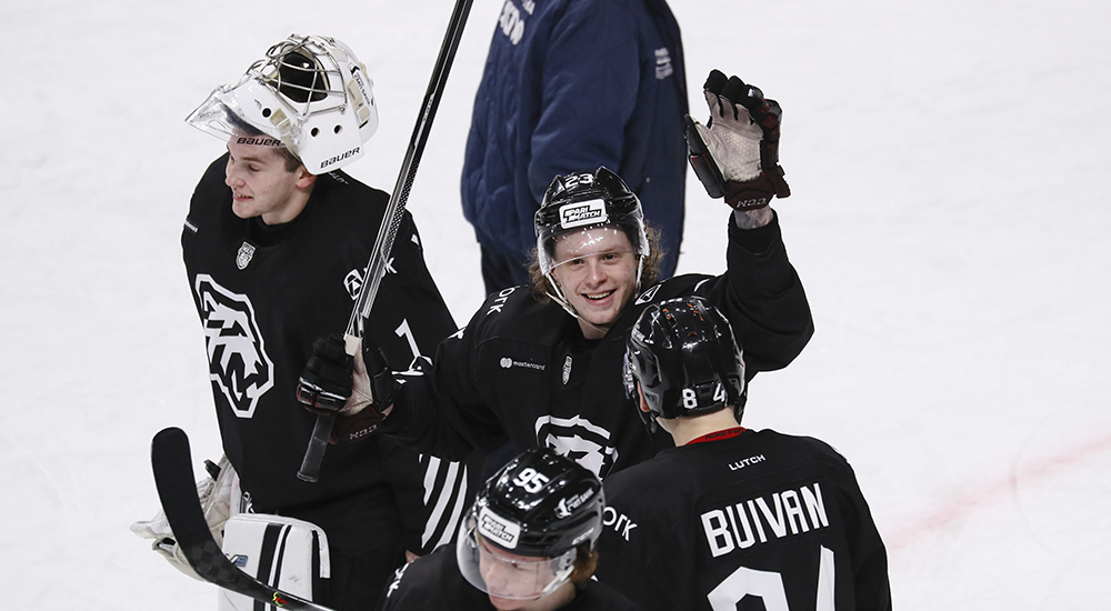 Данил Зиновьев: «Главное в сегодняшнем матче — это победа команды» 