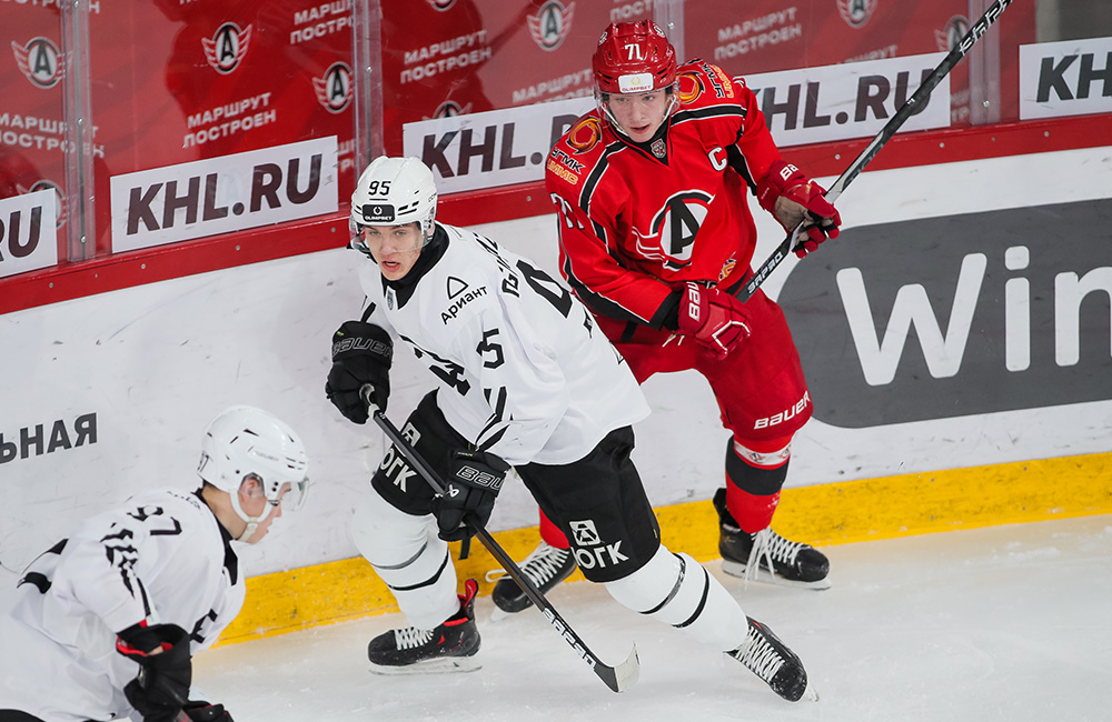 «Белые Медведи» одержали четвертую победу подряд  