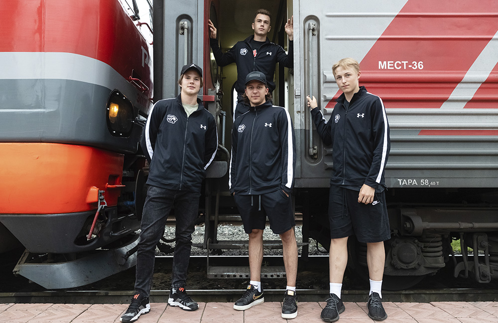 «Белые Медведи» отправились в Омск 