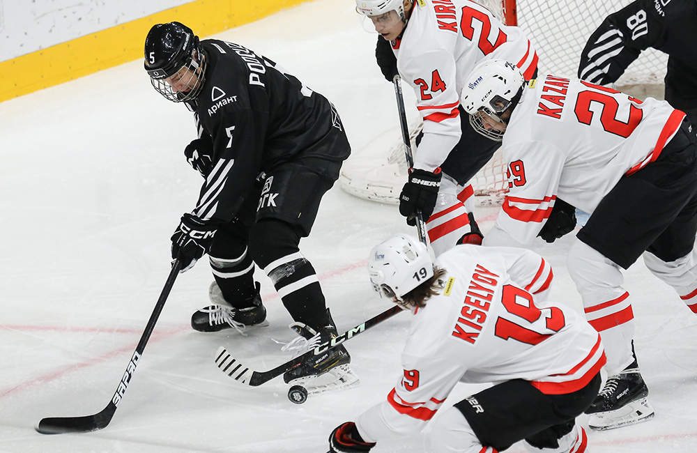 23/24. «Белые Медведи» одержали крупную победу над «Молотом»  