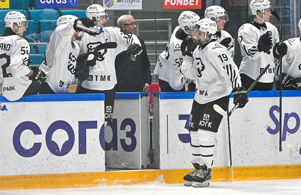 Никита Бураков: «Все ребята поддержали после заброшенных шайб. Чувствовал в этот момент прилив сил»  