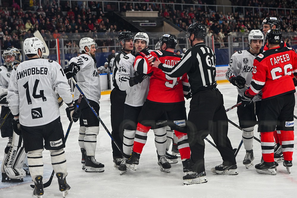 Кубок Чемпиона России-2025. 1/8 финала. «Молот» – «Челмет» #3 – 3:2 