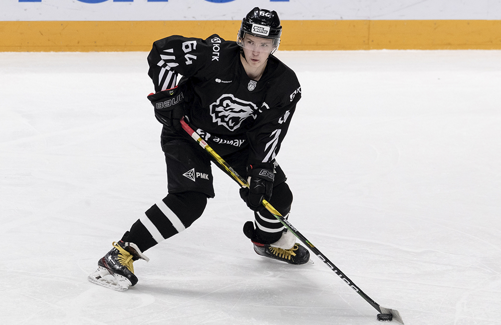 Кирилл Кадышев и Семён Буйван вызваны в молодёжную сборную России 