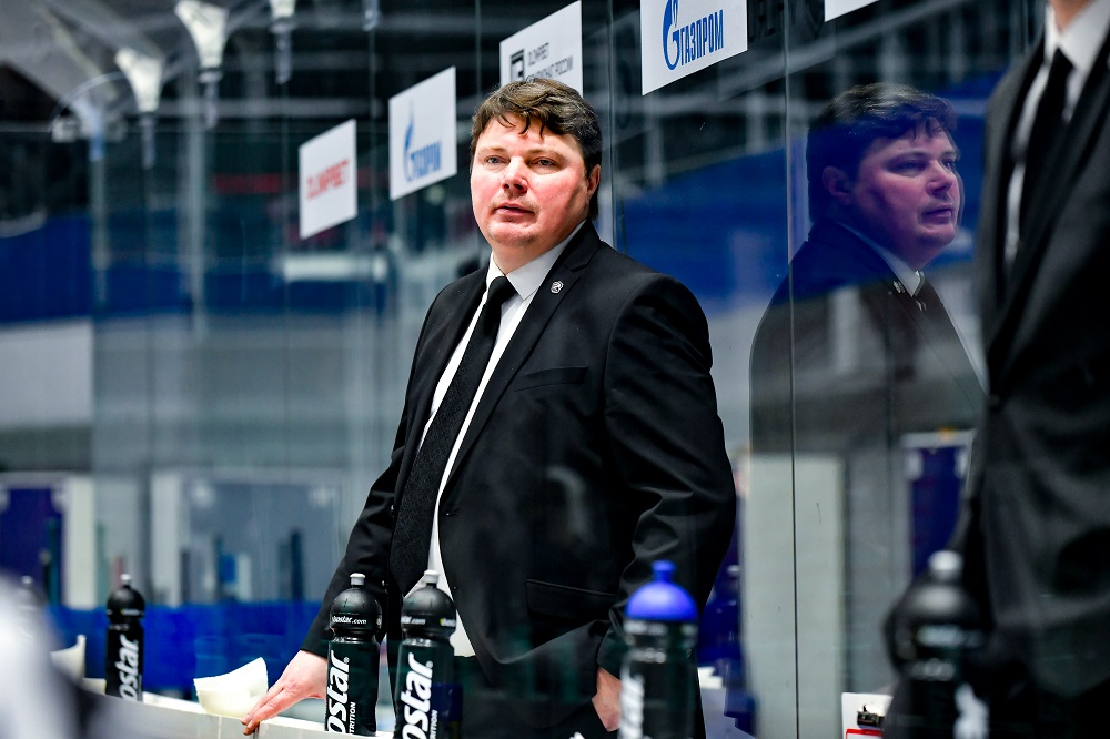 ЖХЛ 24/25. Денис Афиногенов: «Первые две игры девочки сражались, молодцы» 