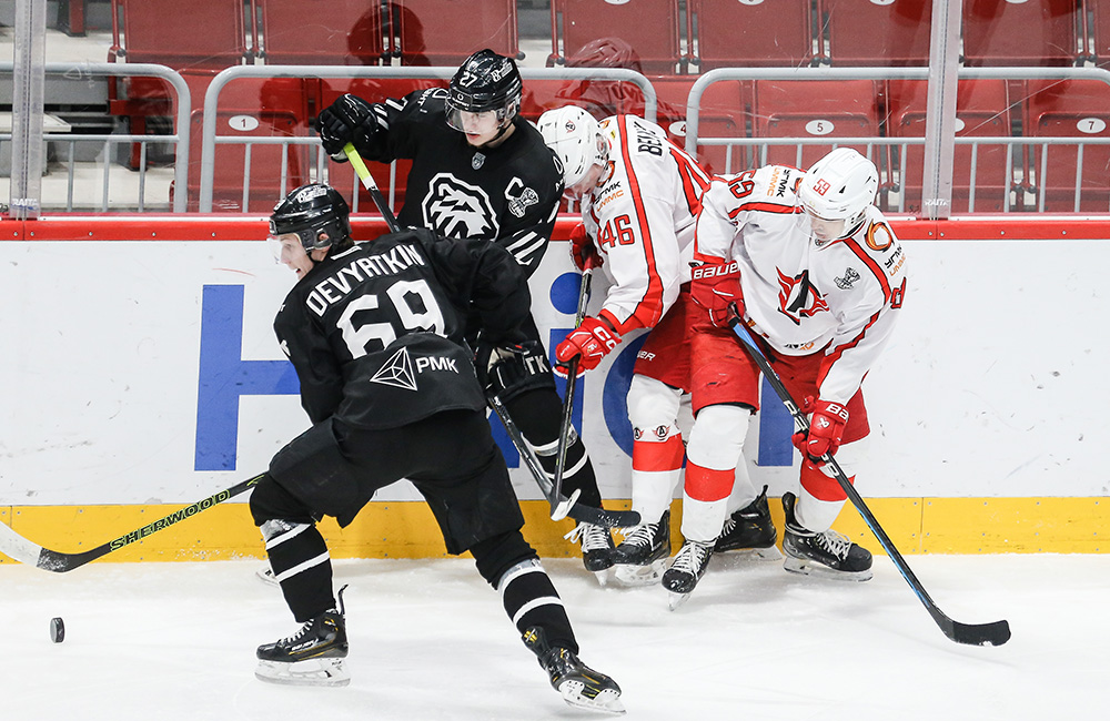 «Белые Медведи» обыграли «Авто»  