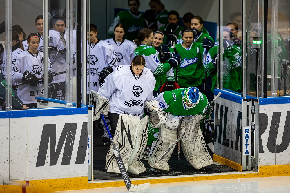 ЖХЛ. «Белые Медведицы» на КХЛ-ТВ 