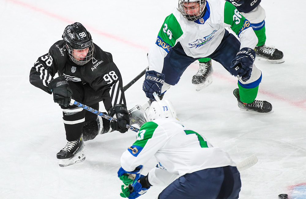 «Белые Медведи» забросили четыре безответные шайбы «Толпару» и одержали победу  