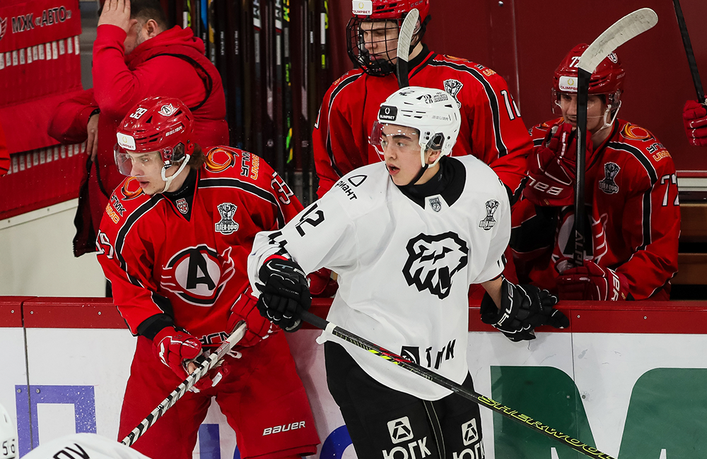 Кубок Харламова 2024. «Белые Медведи» обыграли «Авто» в третьей игре 1/8 финала  