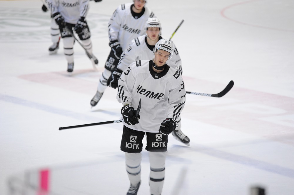 ВХЛ 23/24. Никита Телегин: «Закрыл глаза и бросил, забил» 