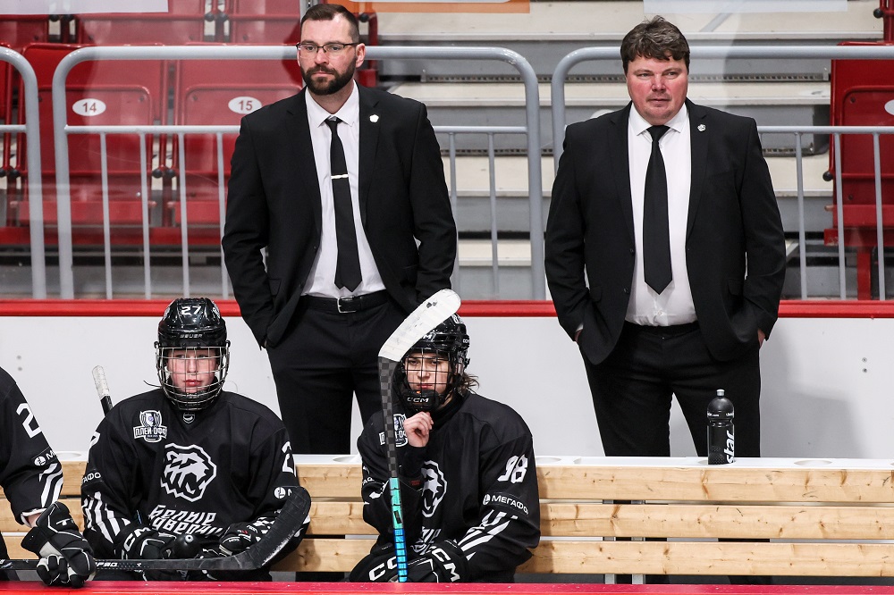 ЖХЛ 24/25. Денис Афиногенов: «Итог – последнее место – для меня впервые в жизни» 