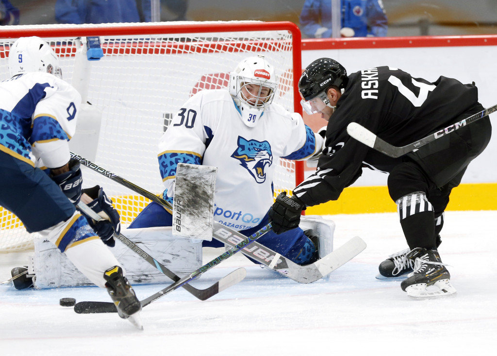 Тур #15. Победа и поражение в первый день 