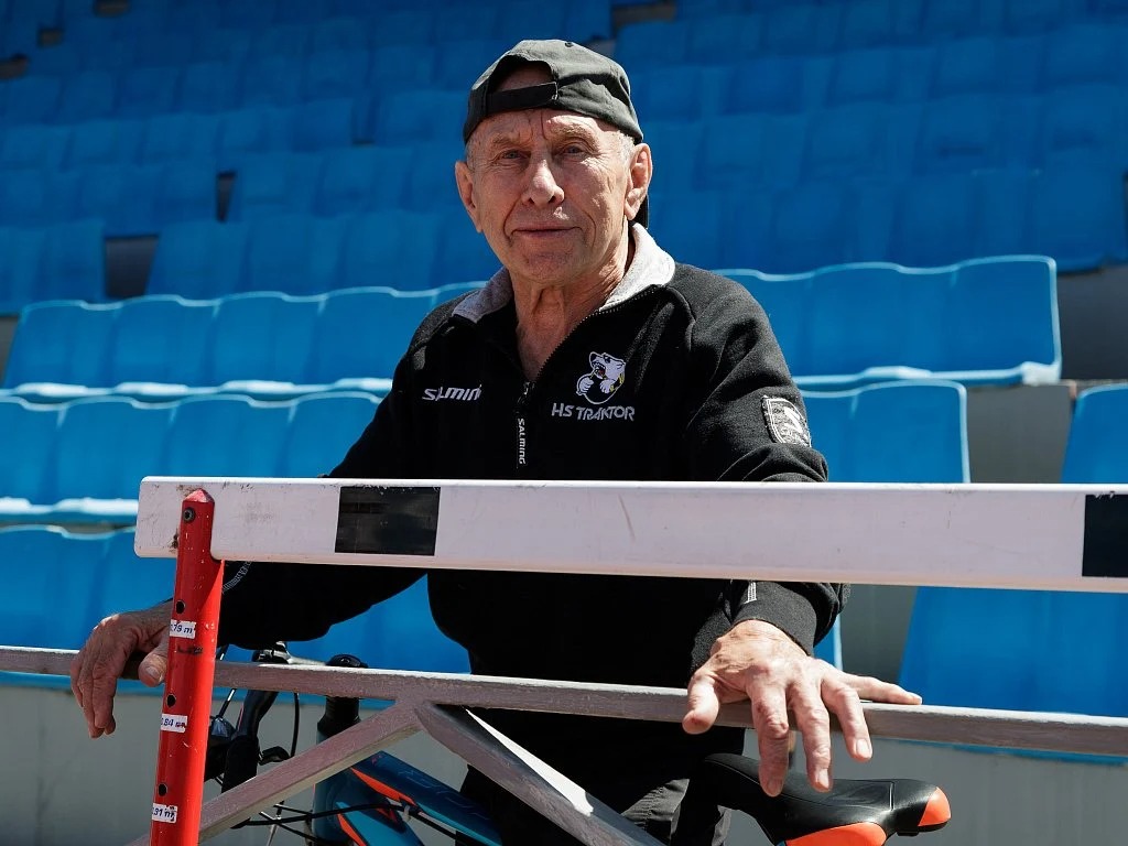 День рождения Виктора Перегудова 