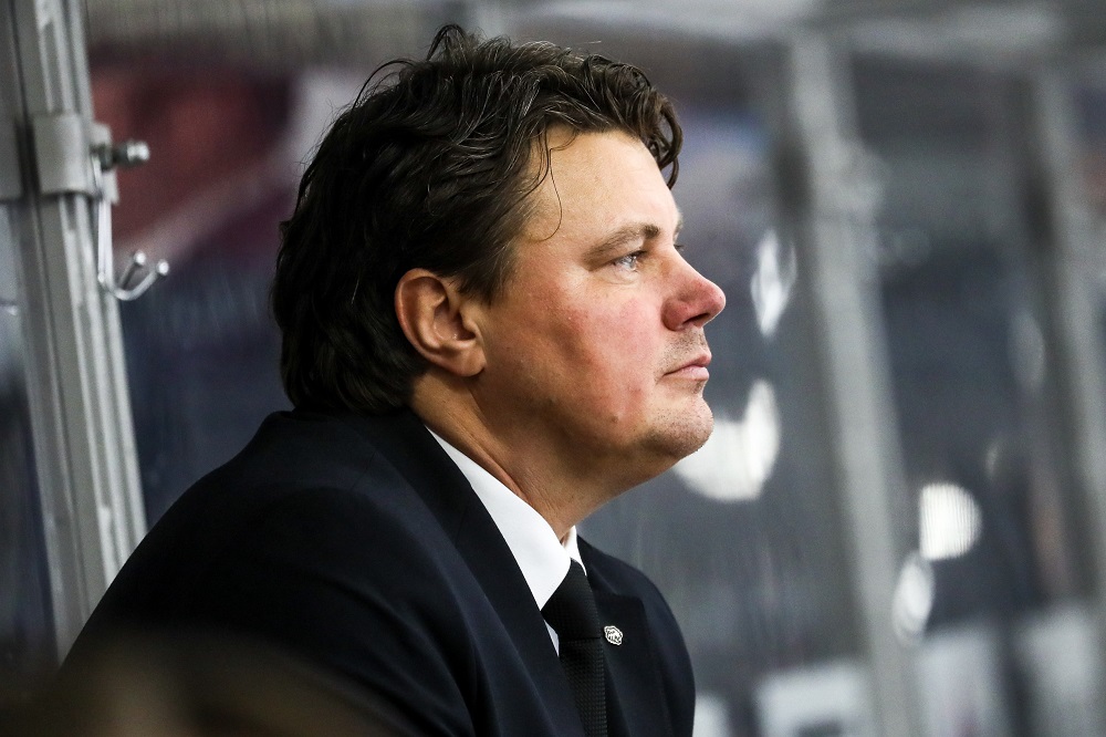 ЖХЛ. Денис Афиногенов: «С нами легко не будет, будем бороться за выход полуфинал» 