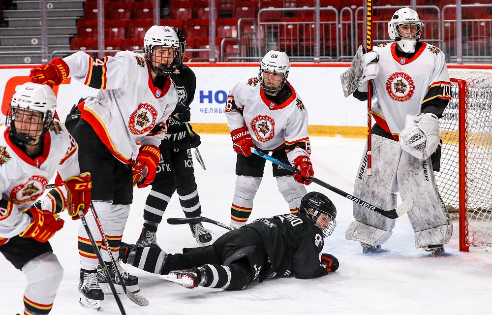 ЖХЛ. «Белые Медведицы» vs «КРС Шэньчжэнь» – 0:2 