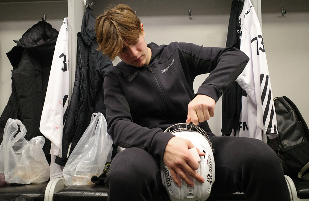 «Белые Медведи» отправились в Пермь 