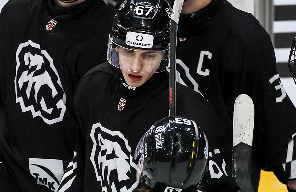 Кирилл Щеколдин: «Рады, что выиграли и подарили яркие эмоции в конце матча» 