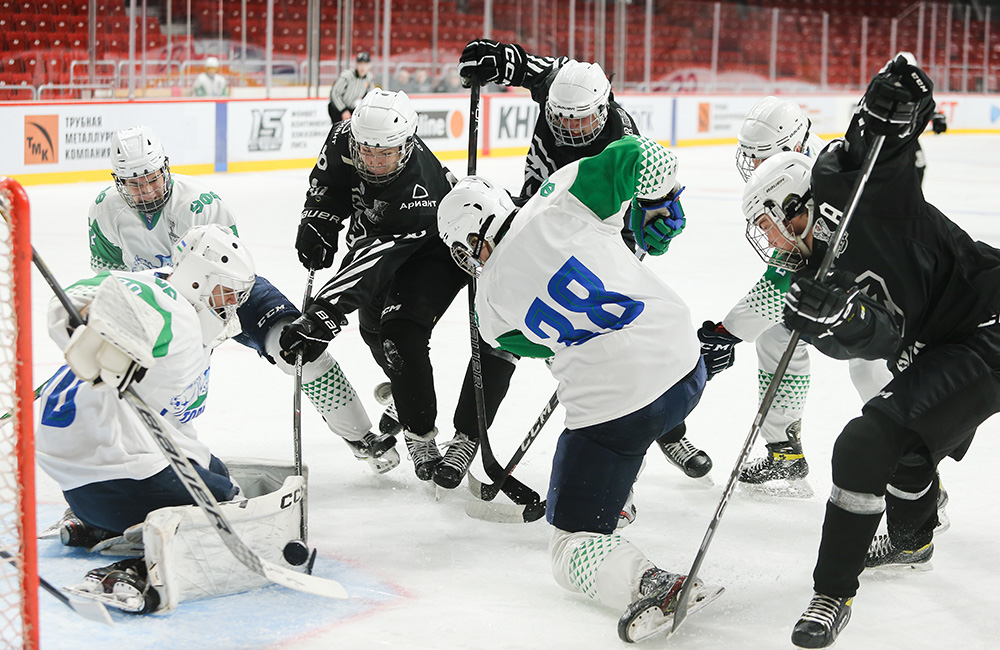 «Белые Медведи» уступили в повторной игре «Толпару»  