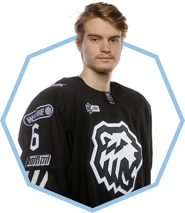 Никита Смирнов