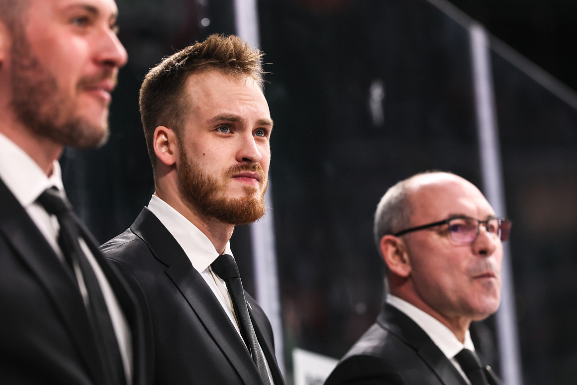 «Полезно увидеть всё со стороны и на время встать на место тренера» | Григорий Дронов 