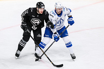 Егор Коршков — в топ-10 голов ноября 