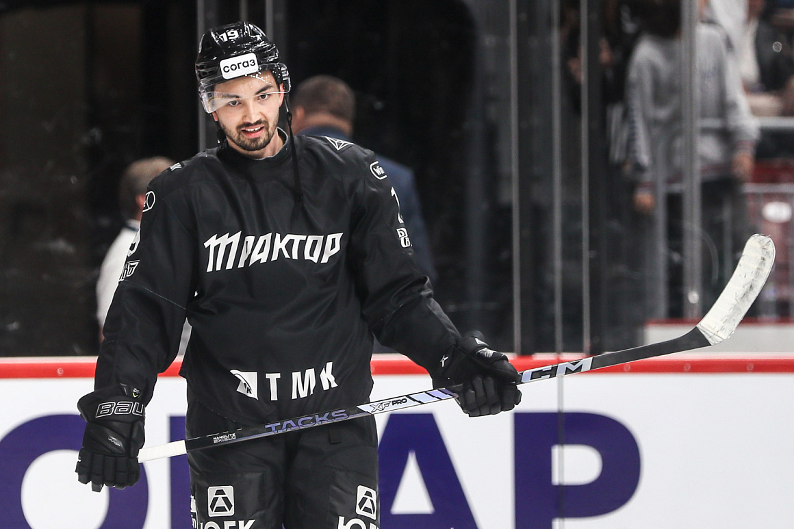 «Много болельщиков на трибунах — это просто невероятно» | Дилан Сикьюра 