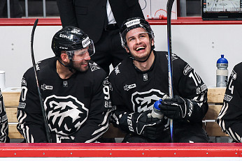 «Чувствую уверенность, мне дают играть и партнёры чуть больше доверяют» I Артемий Низамеев 