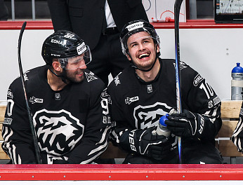 «Чувствую уверенность, мне дают играть и партнёры чуть больше доверяют» I Артемий Низамеев 