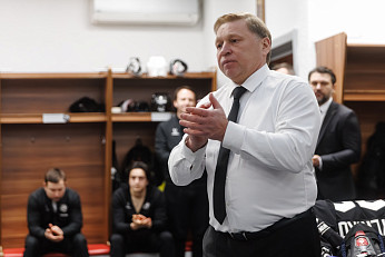 «Парни — молодцы, дотерпели, шайбу ловили на себя» I Евгений Корешков 