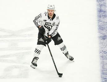 «Осуществил свою маленькую мечту с НХЛ, но впереди очень много работы. Я нахожусь чуть дальше, чем на полпути к своей цели» | Максим Шабанов 