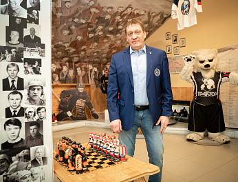 «В Челябинске меня учили прежде всего техничному хоккею» | Евгений Давыдов 