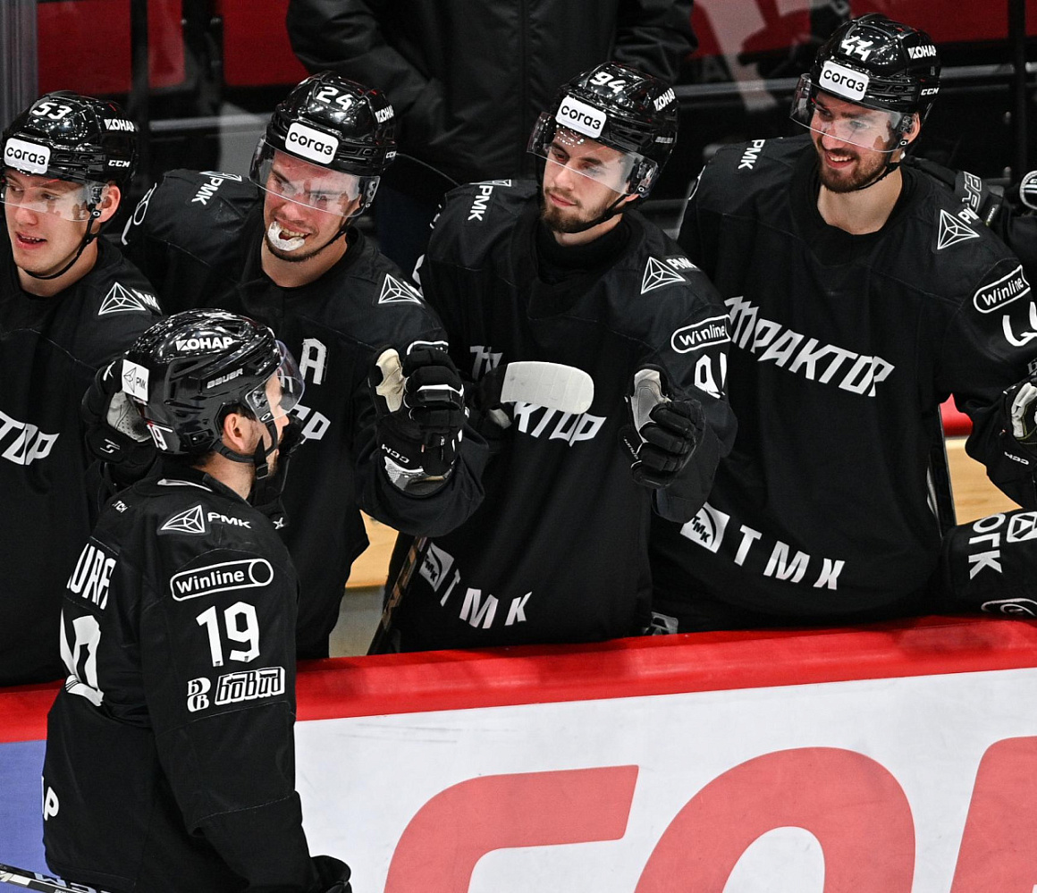 «Из-за ворот с ногами вышел, отдал Мише Котляревскому, тот уже Никите — он хорошо попал» | Артем Щучинов 