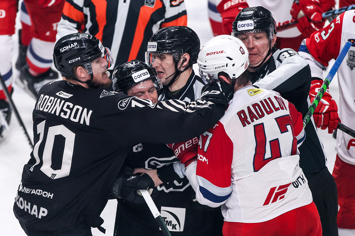 «Нужно забивать первыми, это плотная серия, здесь всё очень близко» | Бадди Робинсон  