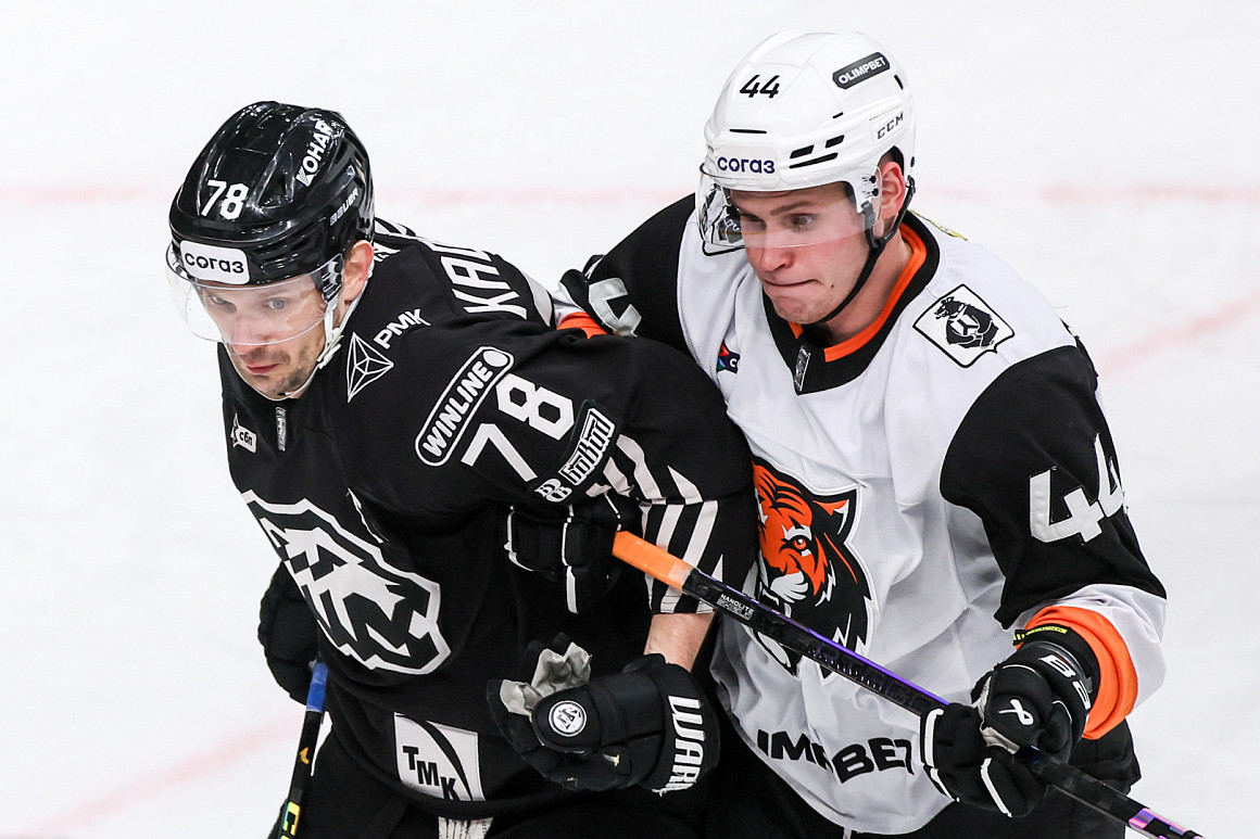 25/26. «Трактор» vs «Амур» — 4:6 