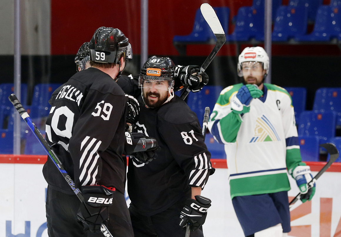 Тур #6. «Трактор 3х3» стартовал с победы и поражения 