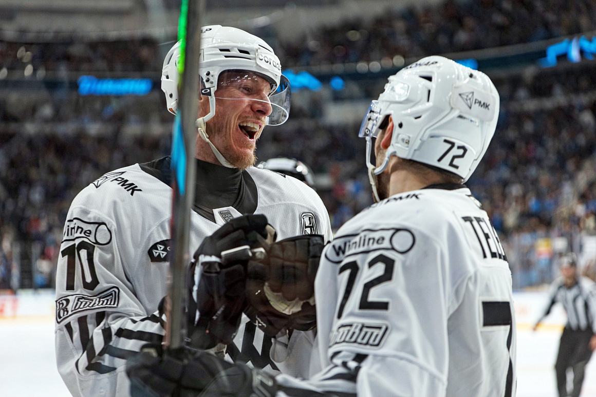 «Всегда здорово видеть нашего тренера улыбающимся» | Бадди Робинсон 