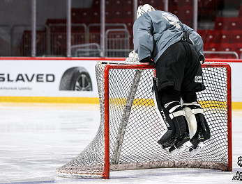 Тренировка «Белых Медведей» перед матчами против «Мамонтов Югры»