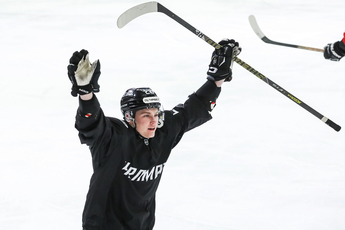 «Сильно хотелось забить» | Александр Филатов – о победе над «Тамбовом» (5:2) и своём первом голе в сезоне. 