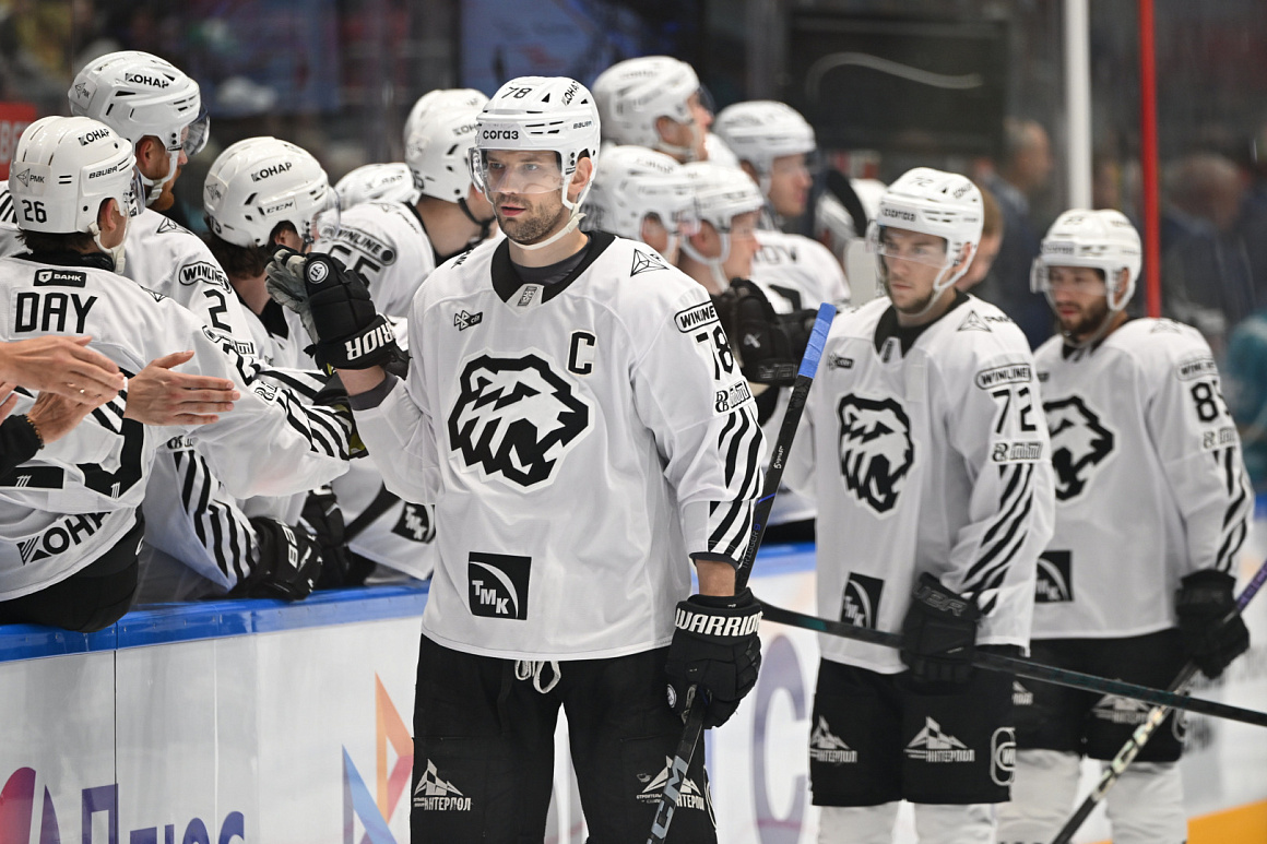 «Мы стараемся ребятам помогать, но всё равно новичкам пока непросто. Кто-то быстрее адаптируется, кто-то медленнее» I Александр Кадейкин 