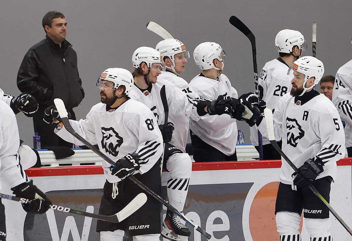 Тур #12. Третья победа подряд 