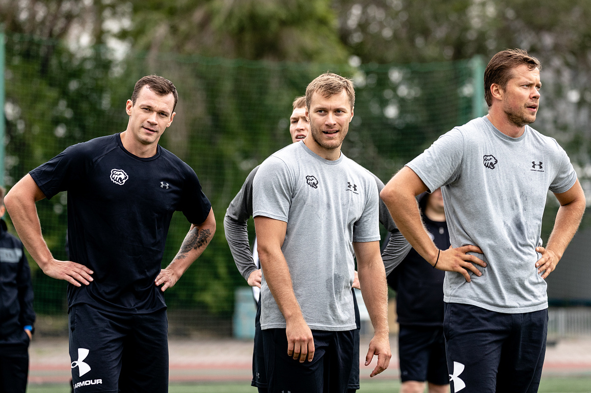 Traktor at practice | Smolino lake 