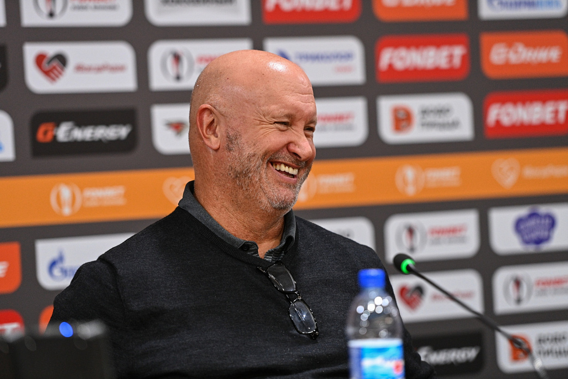 «Трибуны должны видеть, что команда играет, работает, конкурирует, побеждает. Это должно приносить зрителям удовольствие» | Бенуа Гру 