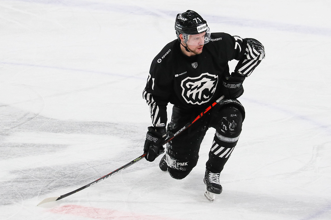 «Жаль, что проиграли. Сделаем выводы». Александр Авцин и Сергей Телегин о матче против «Ак Барса» 