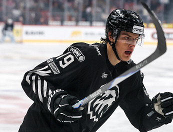 «Когда забиваешь столько голов, уверенность неизбежно приходит» | Андрей Никонов  