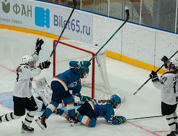 25/26. «Сахалин» vs «Белые Медведицы» #1 (4:2)