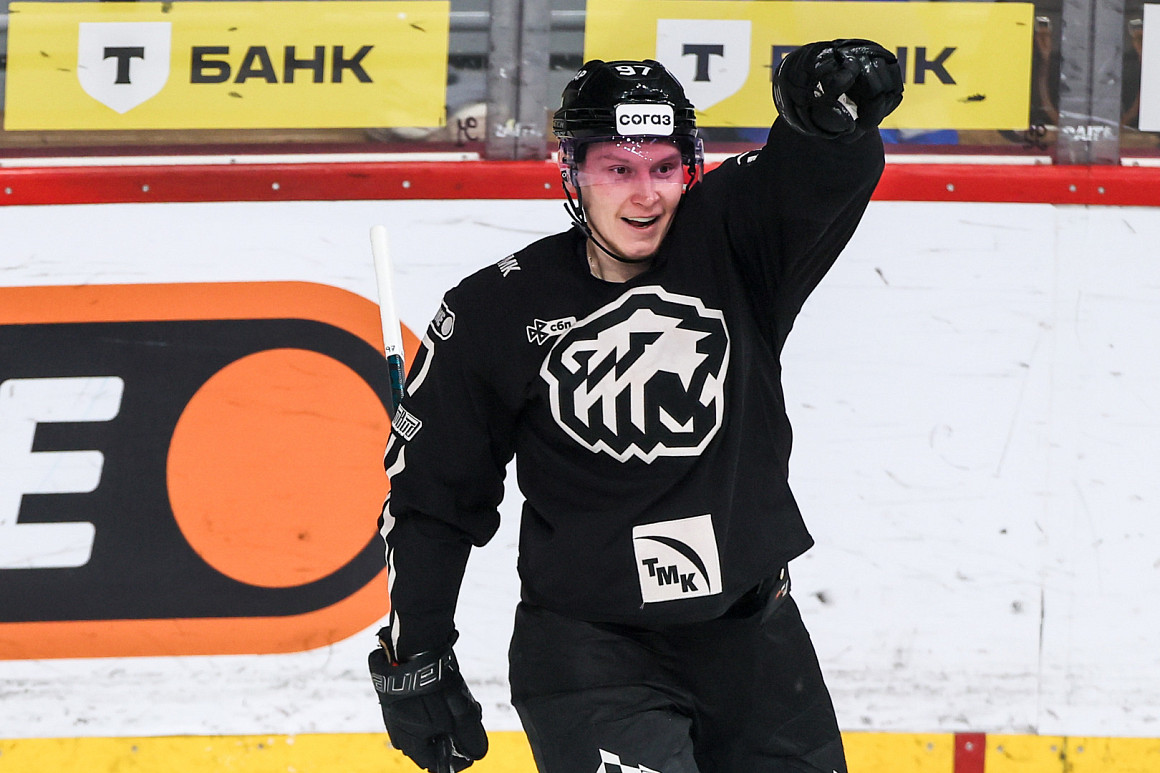 «Было время посмотреть друг другу в глаза и найти ключ к этой победе» I Василий Глотов 