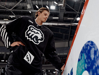 «Мои голы и передачи — всё через работу, через труд» I Андрей Никонов 