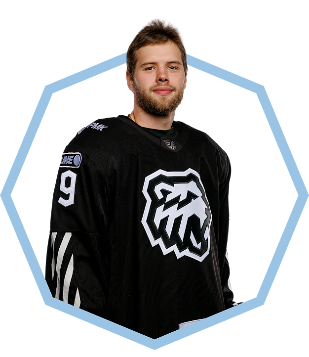 Алексей Савельев
